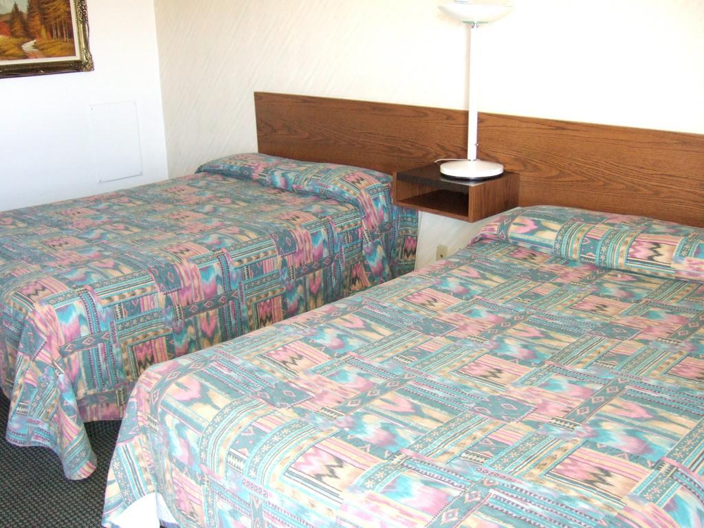 Wild Rose Inn Vegreville Номер фото