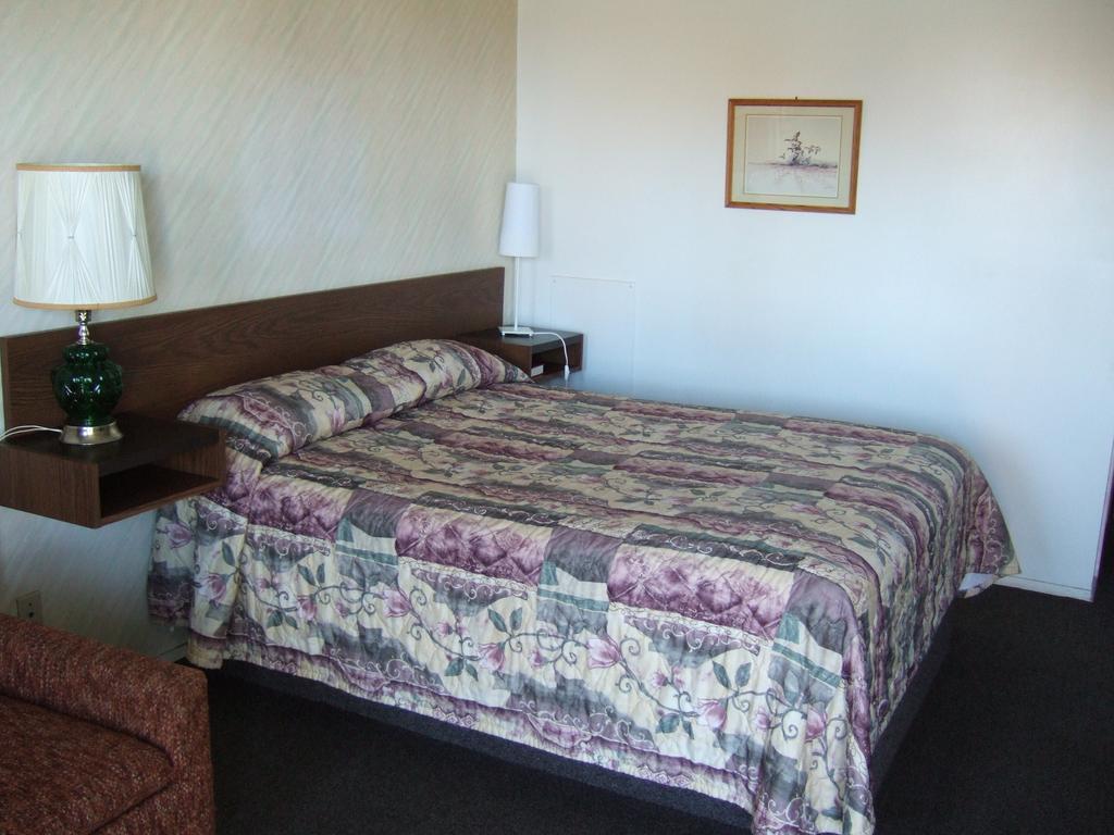 Wild Rose Inn Vegreville Номер фото